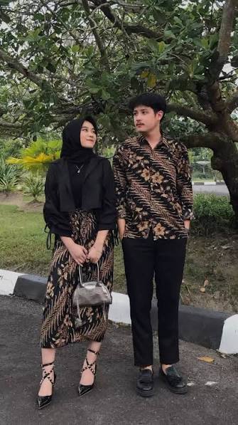 Koleksi busana RORO COLLECTION 30